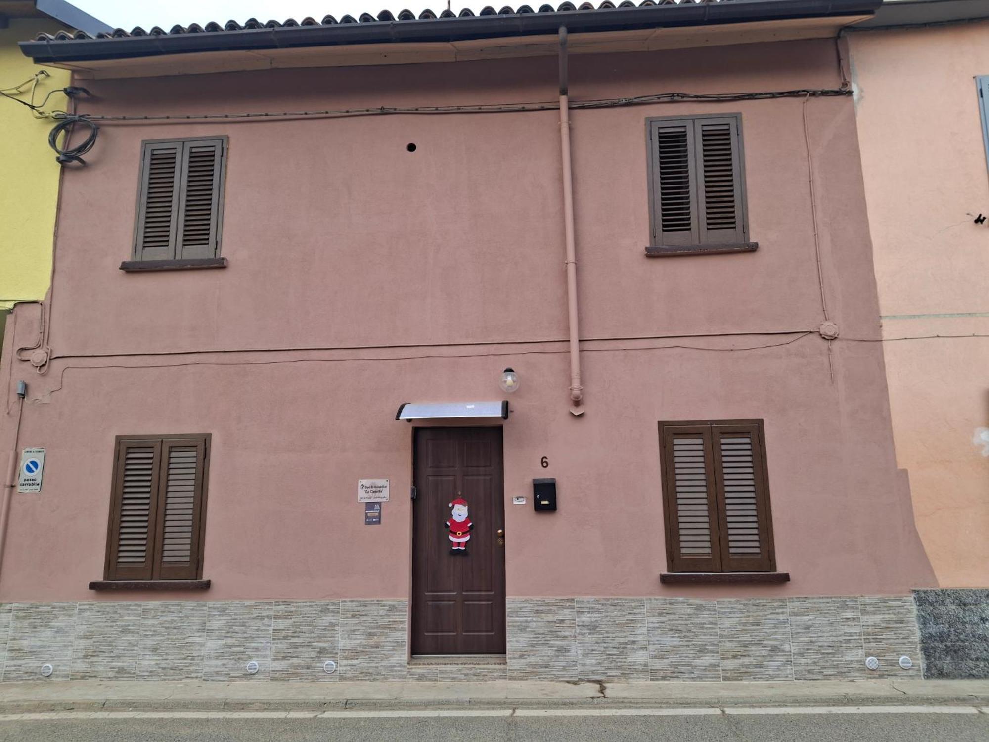 B&B " La Casetta " Vernate Екстер'єр фото